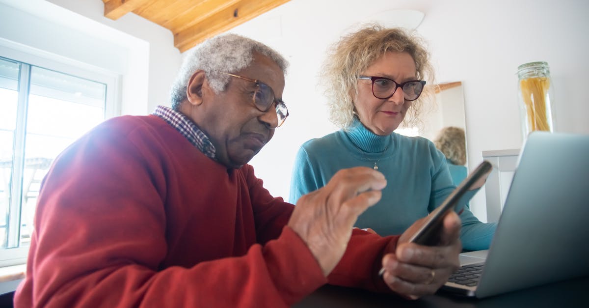 découvrez l'univers fascinant de l'espionnage, ses techniques secrètes, ses histoires captivantes et son impact à travers l'histoire.