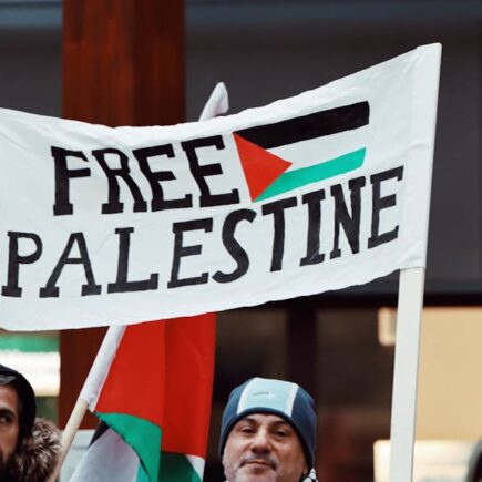 découvrez les meilleures activités gratuites à paris en décembre 2025, des marchés de noël aux promenades festives, pour profiter de la magie hivernale sans dépenser.