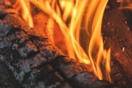 découvrez les métiers et secteurs offrant les salaires les plus élevés en france, ainsi que les tendances du marché de l'emploi pour maximiser vos revenus.