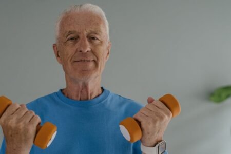 découvrez les secrets de la longévité pour vivre une vie plus longue et en meilleure santé grâce à des conseils et des astuces éprouvés.