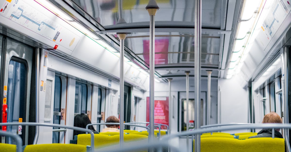 découvrez les dernières actualités sur le chaos dans le métro parisien : perturbations, grèves et conseils pour voyager sereinement à paris.