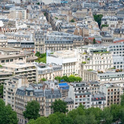 analyse de la baisse de population à paris : causes, conséquences et perspectives pour la capitale française.