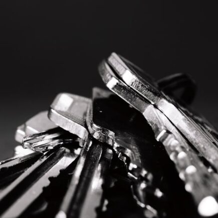 découvrez nos solutions de sécurité avancées pour protéger vos données, vos systèmes et assurer la tranquillité d'esprit au quotidien.