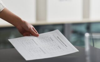 découvrez tout sur les élections municipales : dates, candidats, résultats et enjeux locaux pour votre commune.