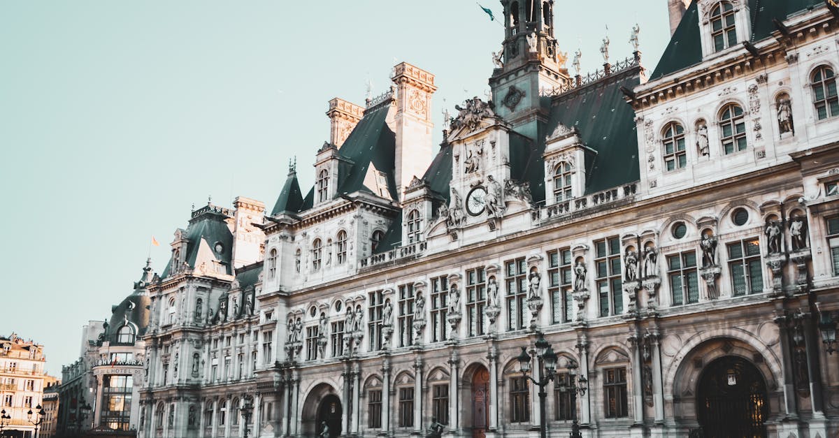 découvrez tout sur les élections municipales à paris en 2026 : candidats, enjeux, dates clés et résultats pour préparer votre vote.