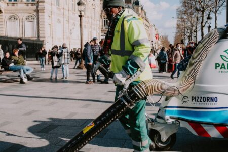 découvrez toutes les informations essentielles sur les élections municipales à paris en 2026 : candidats, dates clés, enjeux et résultats.