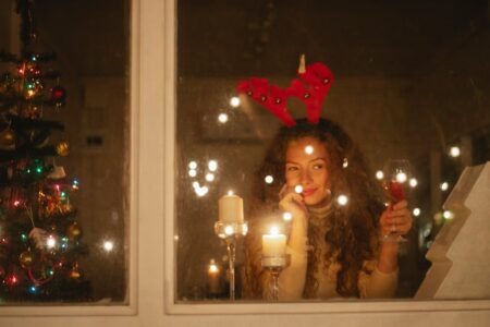 célébrez le nouvel an sur les célèbres champs-élysées à paris avec une ambiance festive, des feux d'artifice spectaculaires et une expérience inoubliable au cœur de la capitale française.