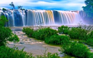 découvrez les mystères du voyage dans le temps : explorez les théories, les paradoxes et les aventures à travers les époques.