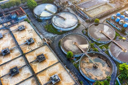 découvrez comment identifier et gérer le management toxique en entreprise pour améliorer le bien-être des équipes et booster la performance organisationnelle.