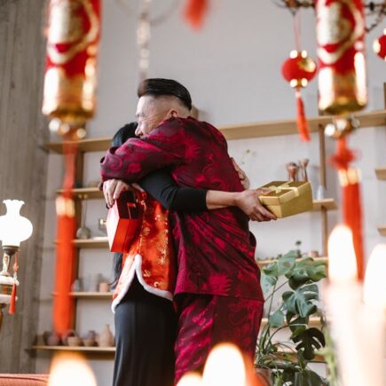 célébrez le nouvel an chinois à paris avec un spectacle fascinant de robots alliant tradition et technologie.