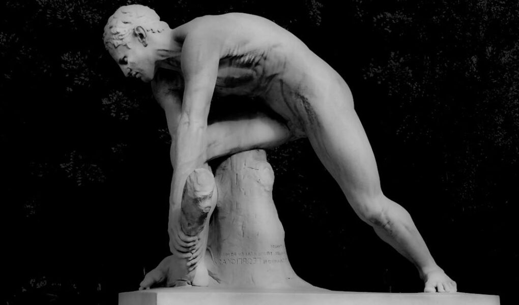 découvrez emmanuel grégoire, homme politique engagé et ancien adjoint à la mairie de paris, spécialisé dans les affaires sociales et urbaines.