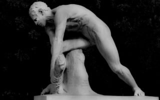 découvrez emmanuel grégoire, homme politique engagé et ancien adjoint à la mairie de paris, spécialisé dans les affaires sociales et urbaines.