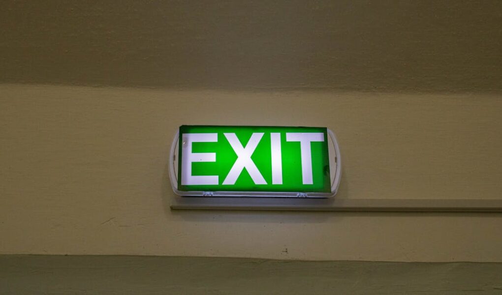 découvrez tout sur les procédures d'évacuation pour assurer votre sécurité en cas d'urgence. conseils pratiques et informations essentielles pour bien réagir.