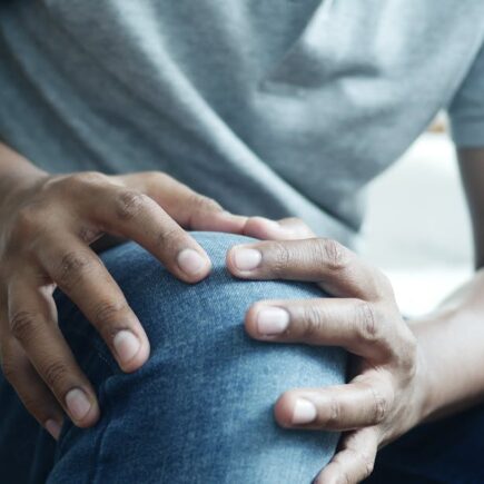 découvrez tout sur le genou : anatomie, blessures courantes, traitements et conseils pour maintenir la santé de vos articulations.