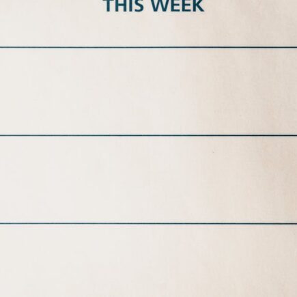 découvrez l'ouverture de la paris fashion week, un événement incontournable réunissant les créateurs, mannequins et tendances qui façonnent la mode mondiale.