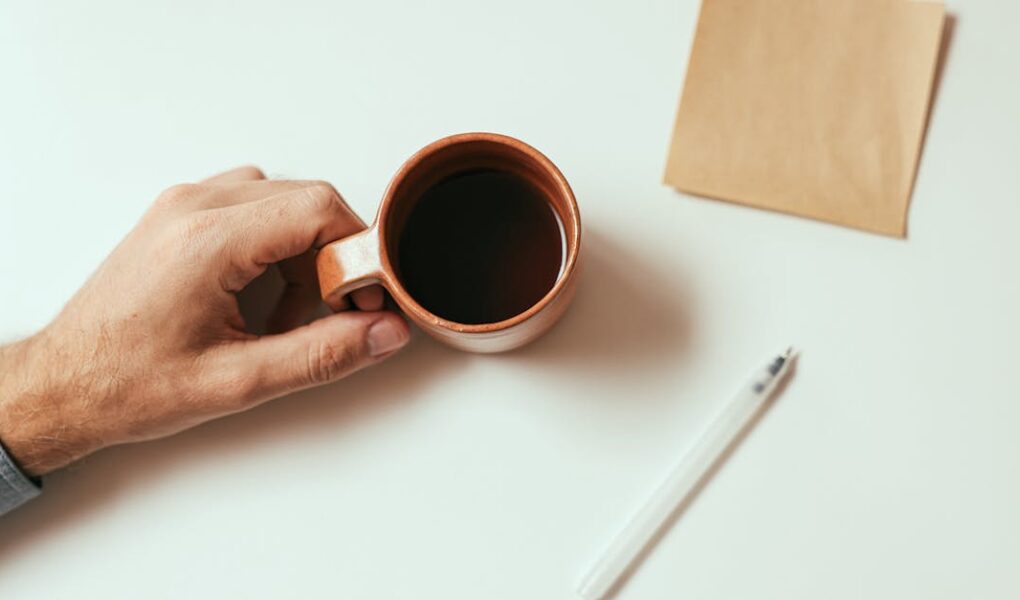 informations en temps réel sur les perturbations ferroviaires, conseils pour vos déplacements et solutions alternatives.