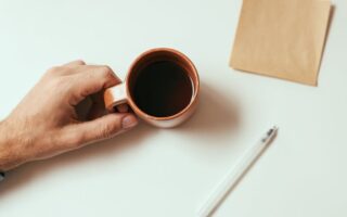 informations en temps réel sur les perturbations ferroviaires, conseils pour vos déplacements et solutions alternatives.