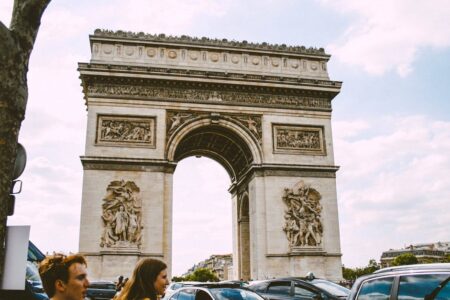 découvrez les meilleures destinations, conseils et astuces pour les touristes afin de rendre votre voyage inoubliable.