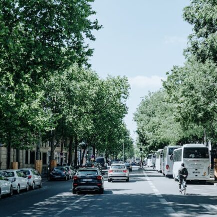 informations en temps réel sur les perturbations des transports à paris : métros, bus, rer et plus pour planifier vos déplacements en toute sérénité.