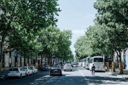 informations en temps réel sur les perturbations des transports à paris : métros, bus, rer et plus pour planifier vos déplacements en toute sérénité.
